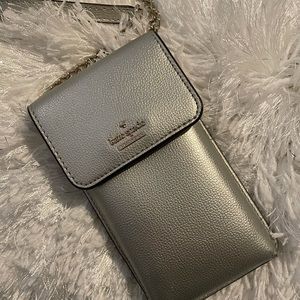 Kate Spade crossbody phone & credit card purse.
